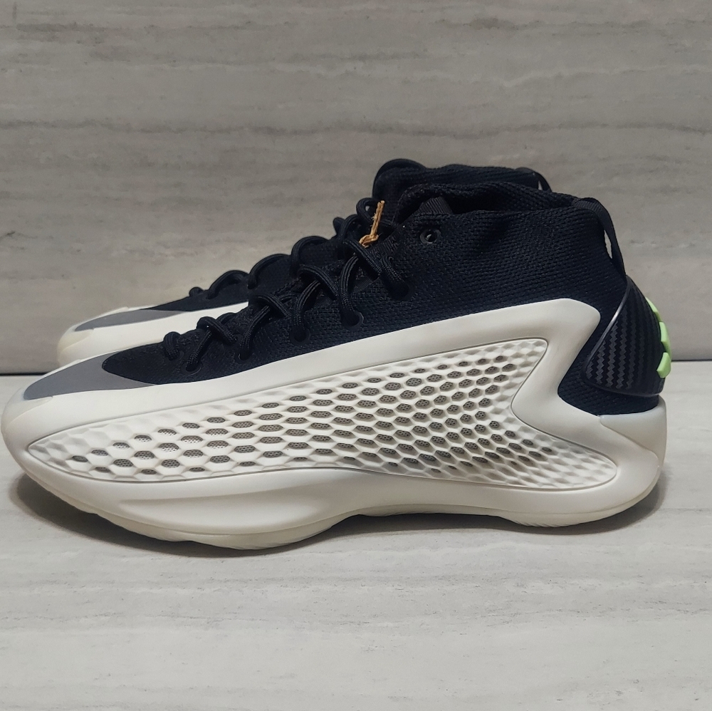 Adidas A.E. 1 Basketball Shoes Sneakers Size 5.5